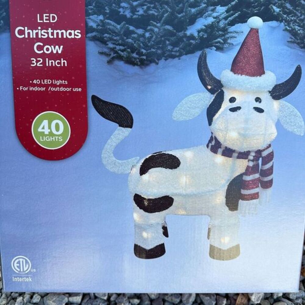 32" Christmas Cow LED Santa Hat Light Up Yard Art Holiday Scarf Pre-Lit NEW